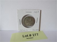 1957 CANADA SILVER 25 CENTS COIN