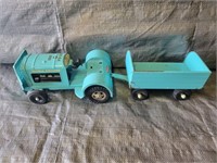 Vintage Metal Tonka Airlines Tractor and Wagon