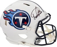 Derrick Henry Autographed Titans Helmet Beckett