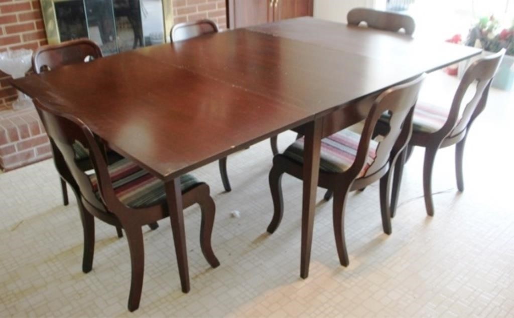 Drop-Side Dining Table with 6 Chairs and Pads