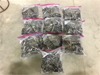 Lot of 1000 binder clips in various sizes