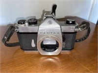 Vintage Asahi Pentax Spotmatic SP 35mm Camera Body