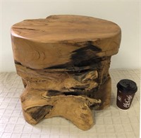 ROUND LIVE EDGE SIDE TABLE