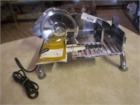 Rival Electric Food Slicer - works per seller