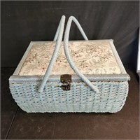 Woven sewing box
