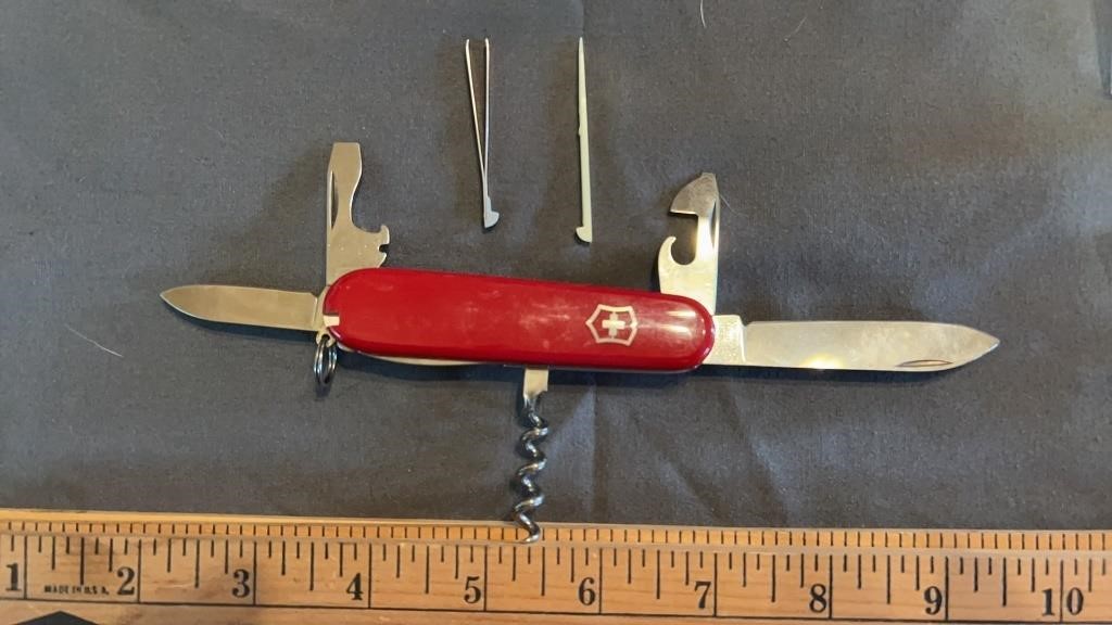 Victorinox Swiss Army Knife (Complete)