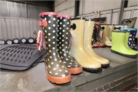 2 Pairs Of Womens Rubber Boots, Size 9, 10