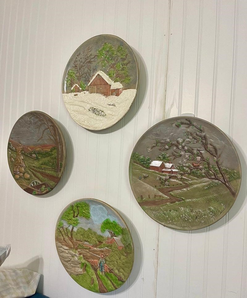Byron Mold 1973 3D ceramic plates