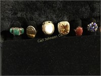 LOT OF 6 GOLD COCKTAIL RINGS (CHOICE)