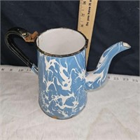 blue & white swirl granite pitcher (no lid)