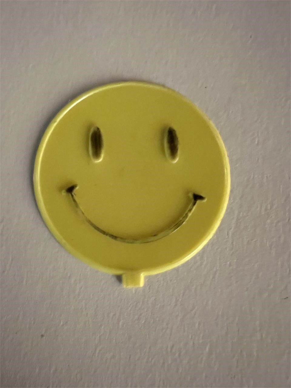 Happy face disc