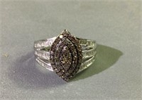 Beautiful sterling silver ring size 7
