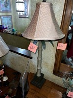 NEAT PALM TREE LAMP