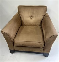 Furniture Rowe armed chair.