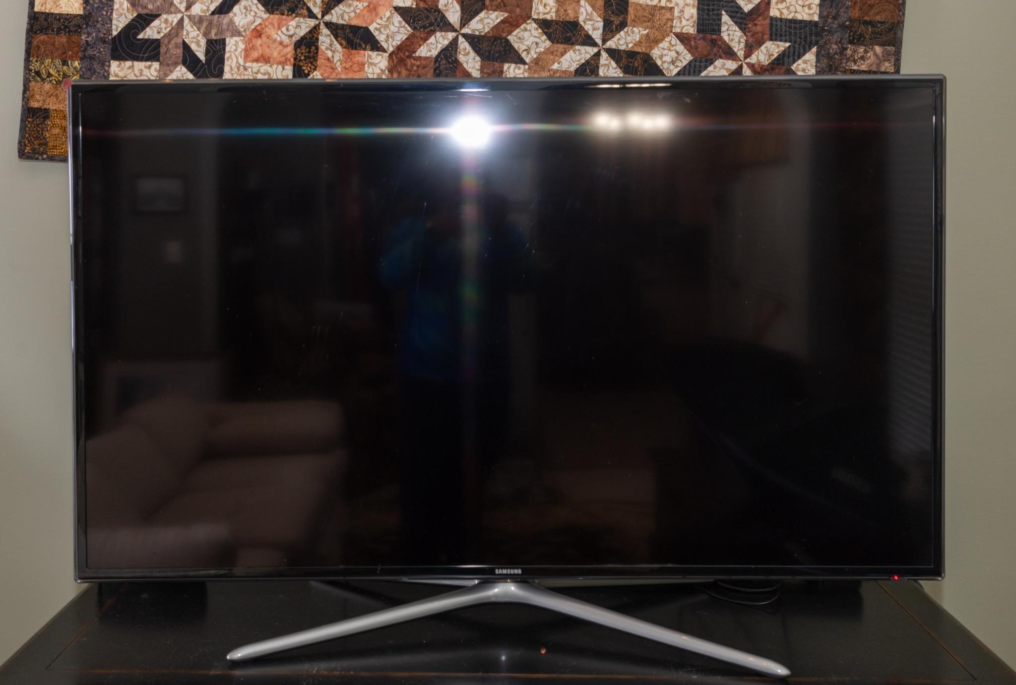 Samsung flatscreen television, model UN60F63000AF