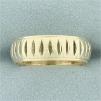 Mens Scalloped Design Wedding Band Ring in 14k Yel