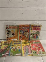 Lot of 7 Vintage Richie Rich Comic Books