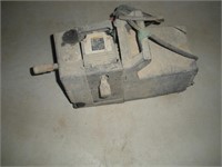 Tankless Air Compressor (case damaged)