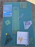 Quilting Rotary Cutting mat and contents