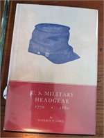 2 Pc. US Military Head Gear Books