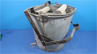 Vintage Galvanized Erie Automatic Bucket/Wringer