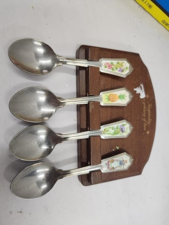 Vintage Spoon Set 1985