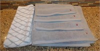 Group of Bath Towels - 4 Tommy Hilfiger & 1