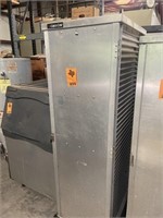 Crescor transport cabinet