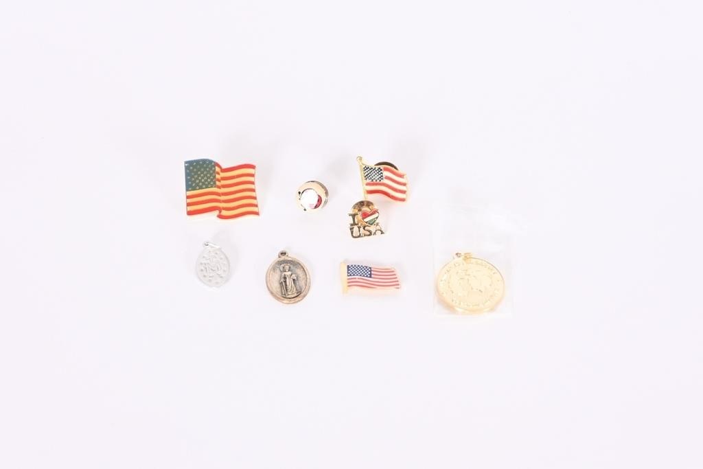 Vintage American Flag Pins