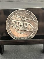 1982 Bay Bank & Trust Grand Opening 1 Oz Silver Ro