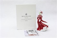 Royal Doulton Christmas HN 4721 Figurine w Box