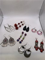 PIERCED EARRING LOT OF 8