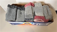 (14) PAIR OF THICK INSULATED SOCKS