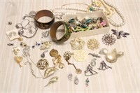 JEWELRY SELECTION