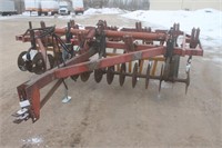 12FT MOHAWK 55 12-SHANK CHISEL PLOW WITH CYLINDER