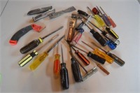 Assorted Screwdrivers/Utility Knives/Paint Scraper