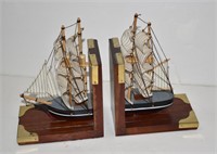 Vintage Clipper Ship Wood/Brass Tip Bookends