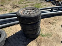 4-P205-65R15 tires & rims