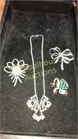 Look all sparkly! Necklace & 3 brooches
