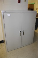 Hon 2 door metal cabinet