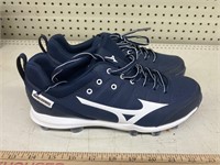 Mizuno softball size 8