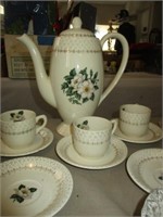 Vintage Porcelain Tea Set & Dinner Ware
