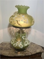 GREEN VICTORIAN LAMP WITH GLASS CRYSTALS