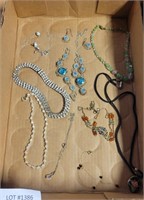 FLAT OF 9 COSTUME JEWELRY NECKLACES