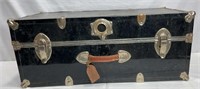 Vintage Seward Luggage 'Vacationer' Steamer Trunk