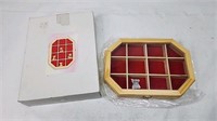 Wall hanging small display case