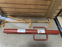 (1) T-POST DRIVER & (1) FENCE STRETCHER