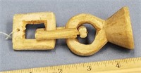 3 Piece ivory chain         (f 16)