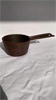 Cast iron ladle/pot