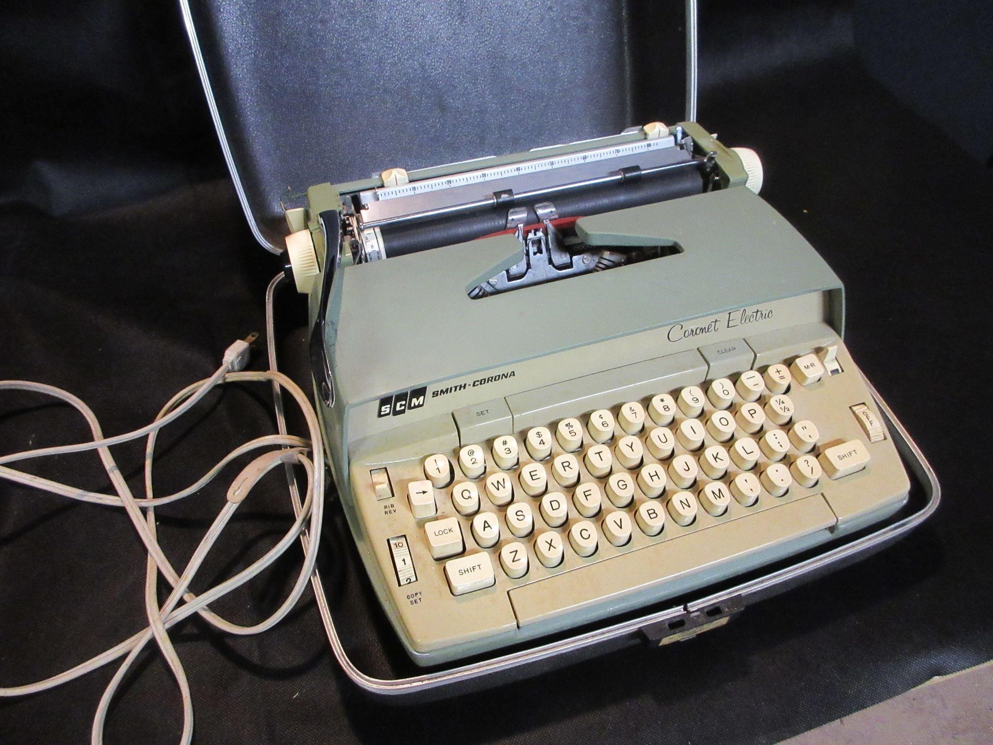 Smith Corona Elec. Typewriter w/Manual Return